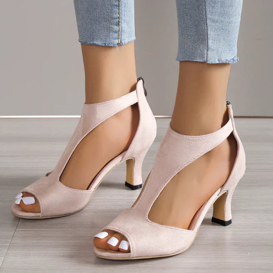 Bonnie Giulana Heels