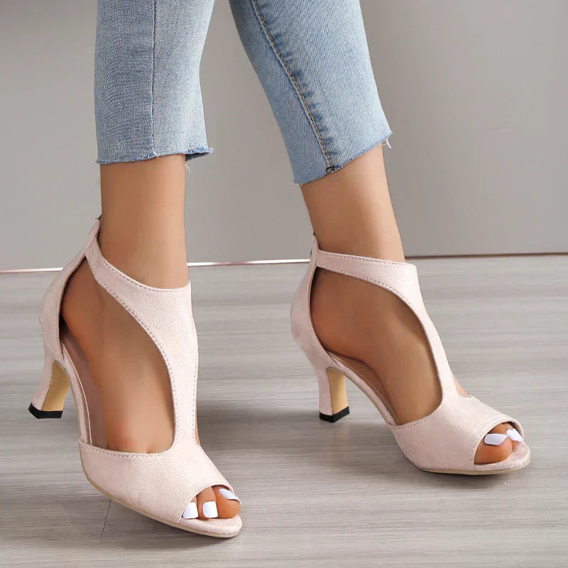 Bonnie Giulana Heels