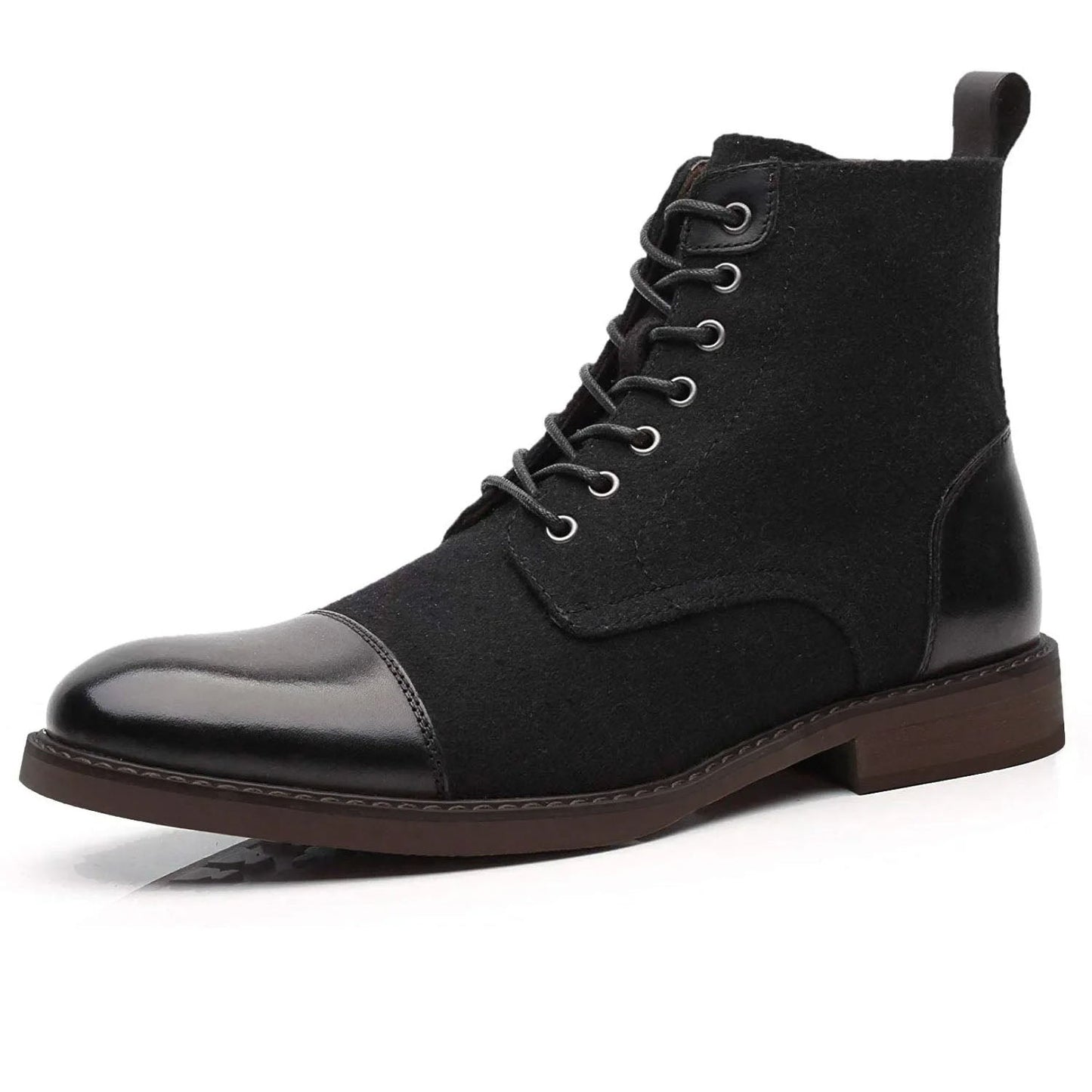 WOOLFORD™  VINTAGE LACE-UP BOOTS